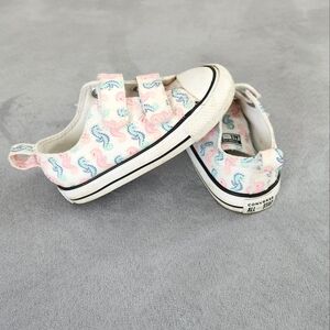 Seahorse converse shoes size 6